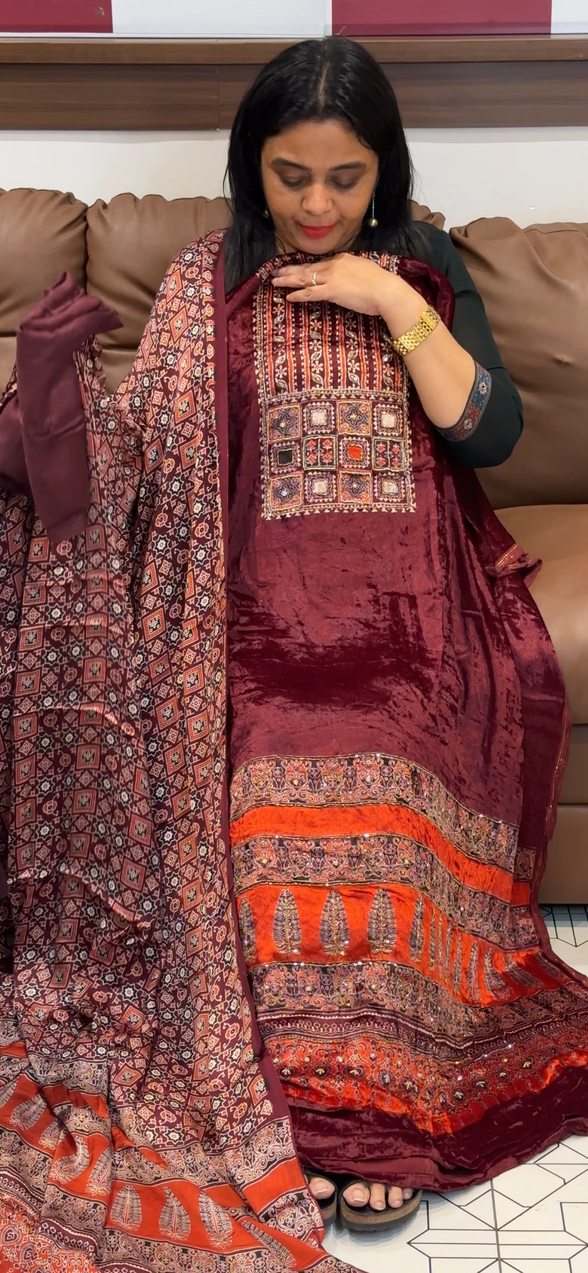 VISCOSE VELVET UNSTITCHED SALWAR SUITS - IHA 35658