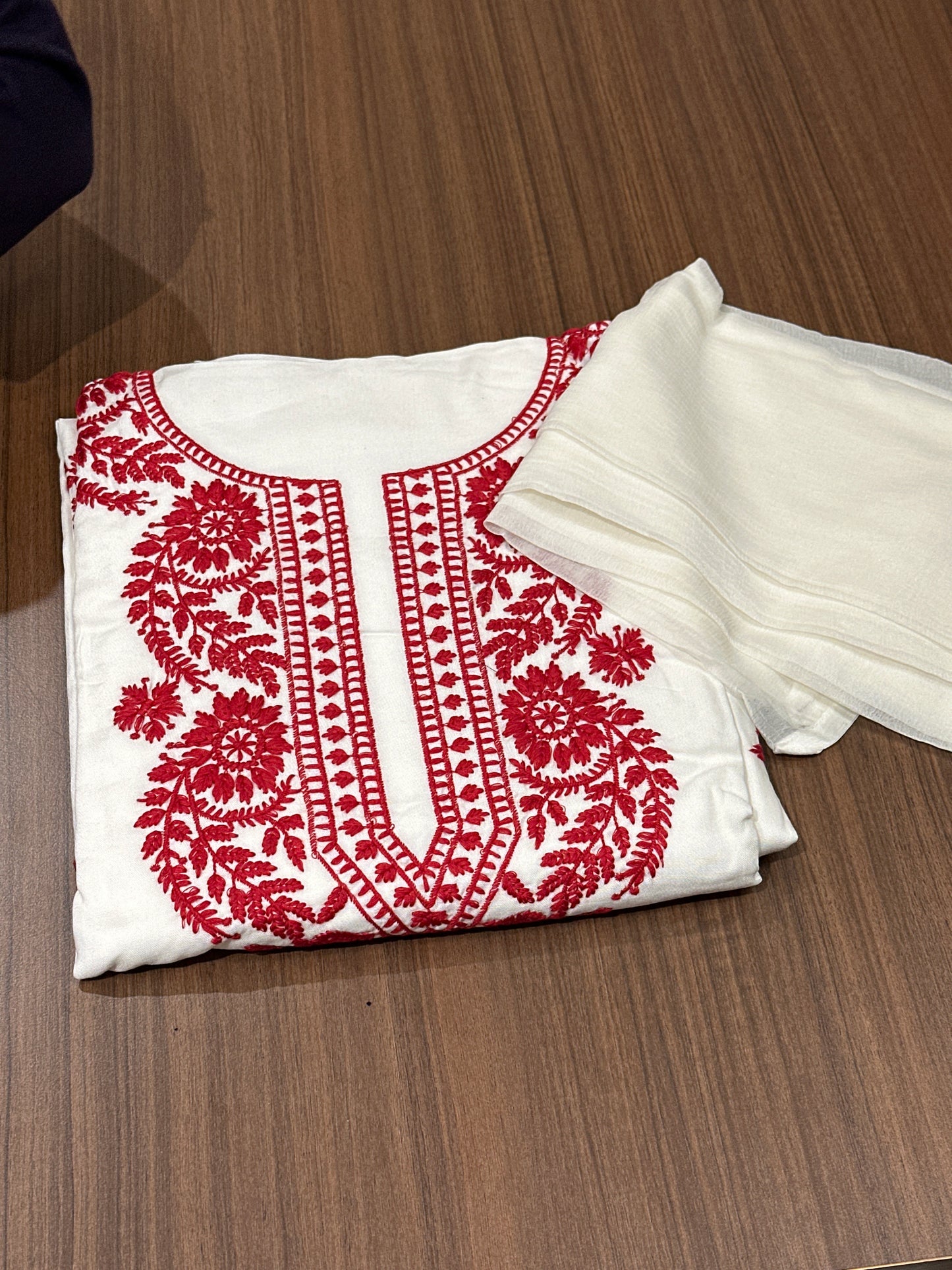 OFFER SALES UNSTITCHED SALWAR SUITS -  IHA 33824