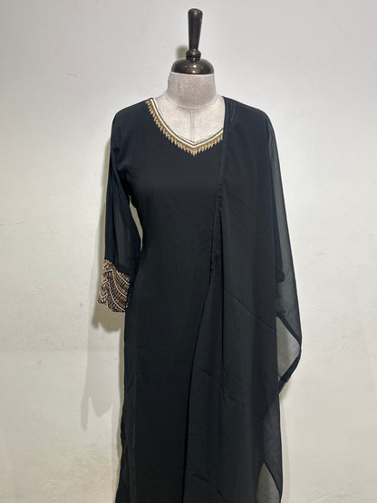 OFFER SALES READY TO WEAR SETS  -  IHA 35622
