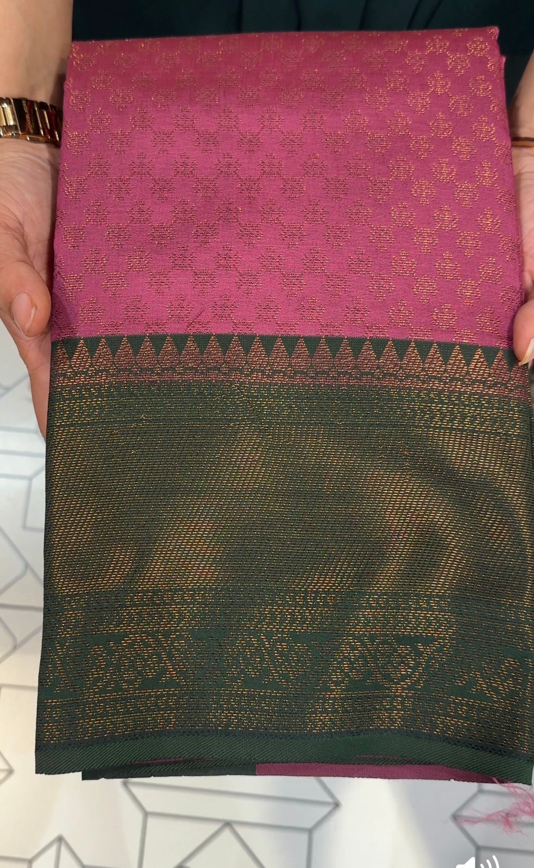 SEMI BROCADE SAREES - IHA 27327