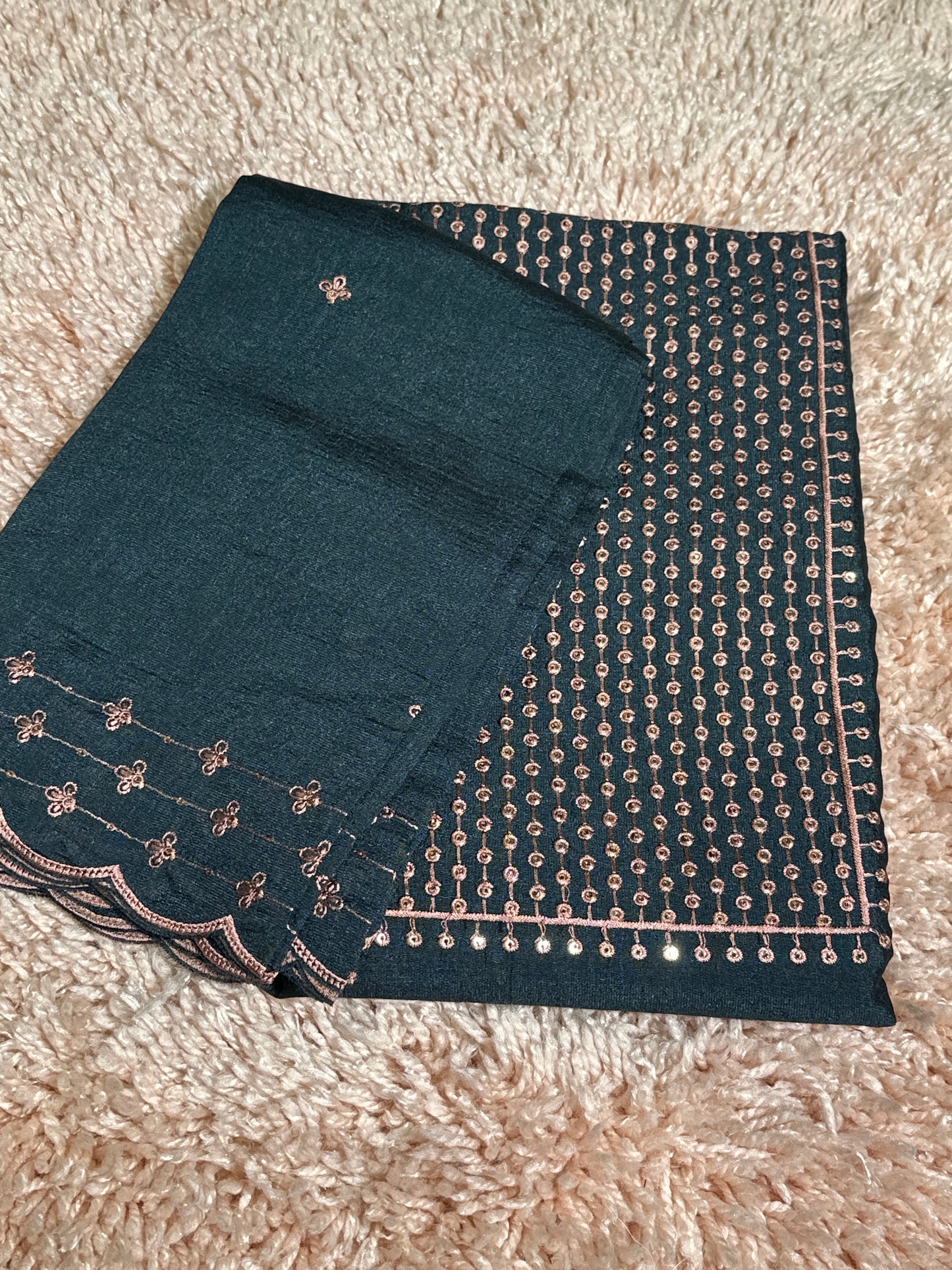 OFFER SALES UNSTITCHED SALWAR SUITS -  IHA 35192