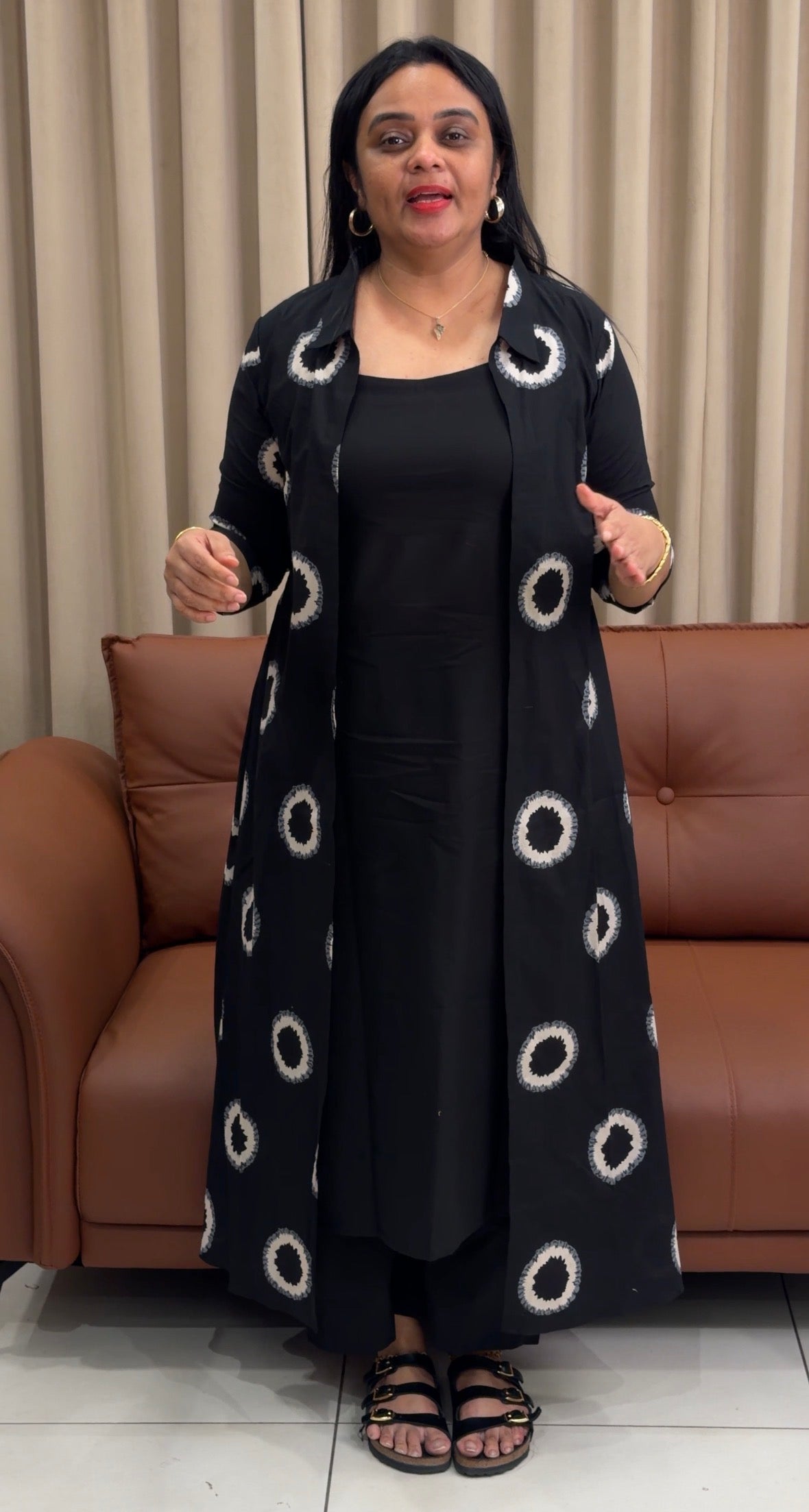 IHA'S IN-HOUSE TOP ,BOTTOM AND JACKET - IHA 35853