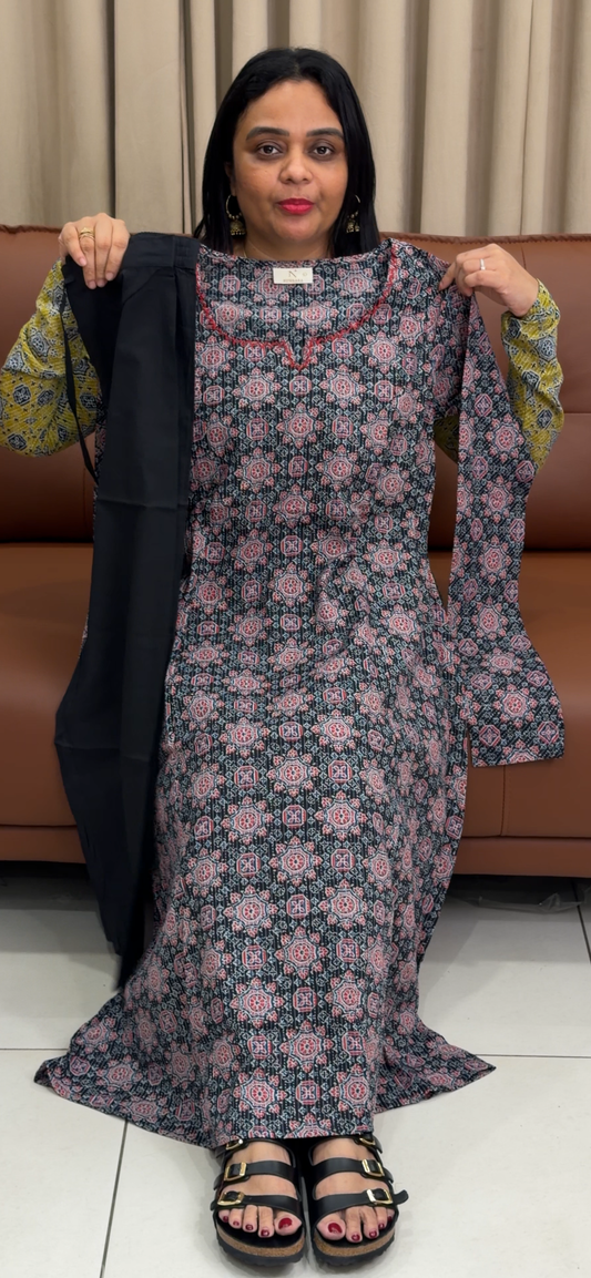 PRINTED COTTON ALINE TOP AND BOTTOM - IHA 34356