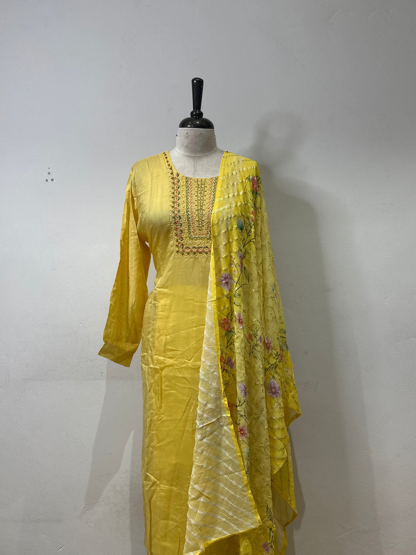 OFFER SALES TOP AND  BOTTOM  -  IHA 34372