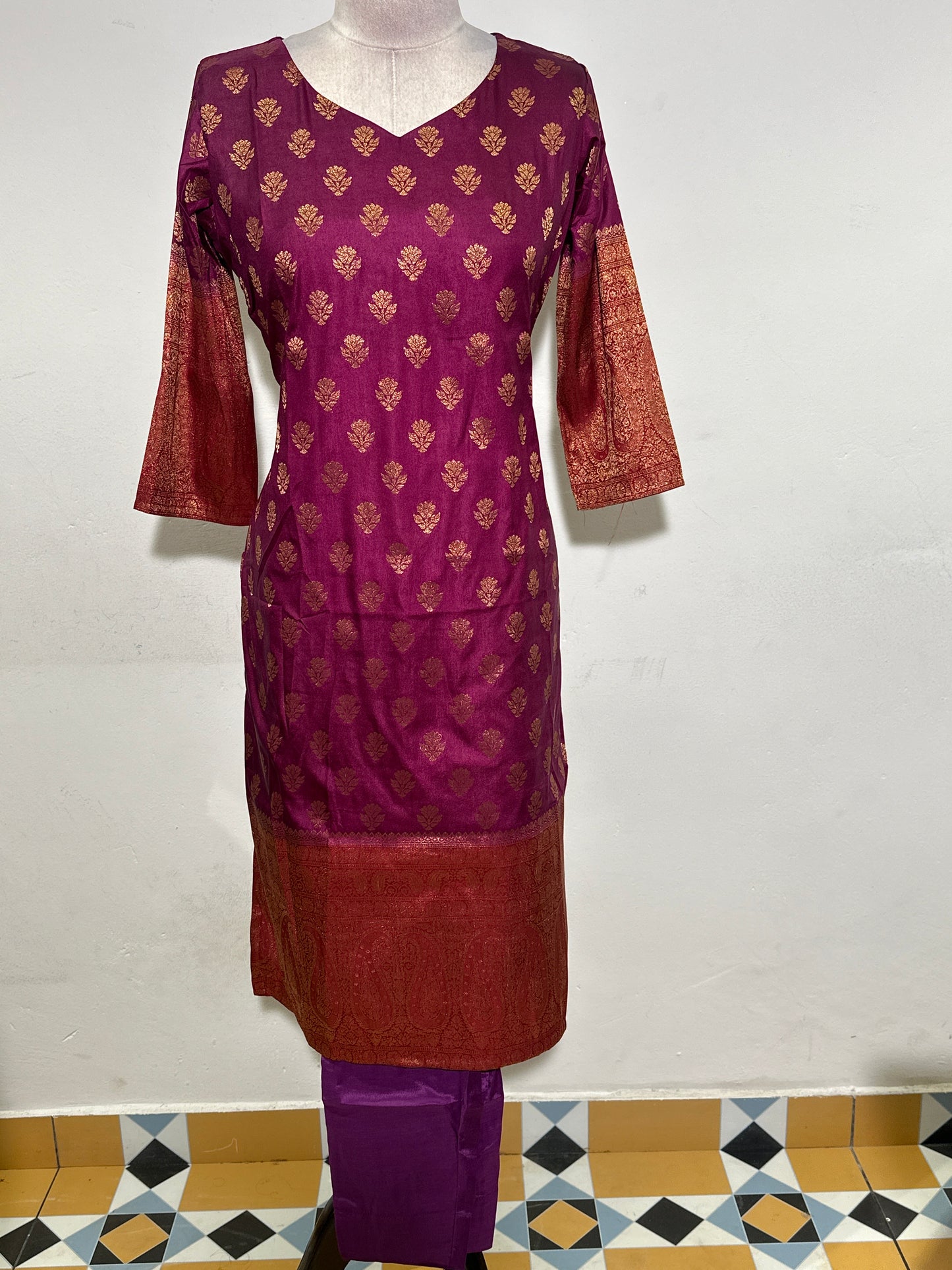 OFFER SALES TOP AND BOTTOM  -  IHA 34262