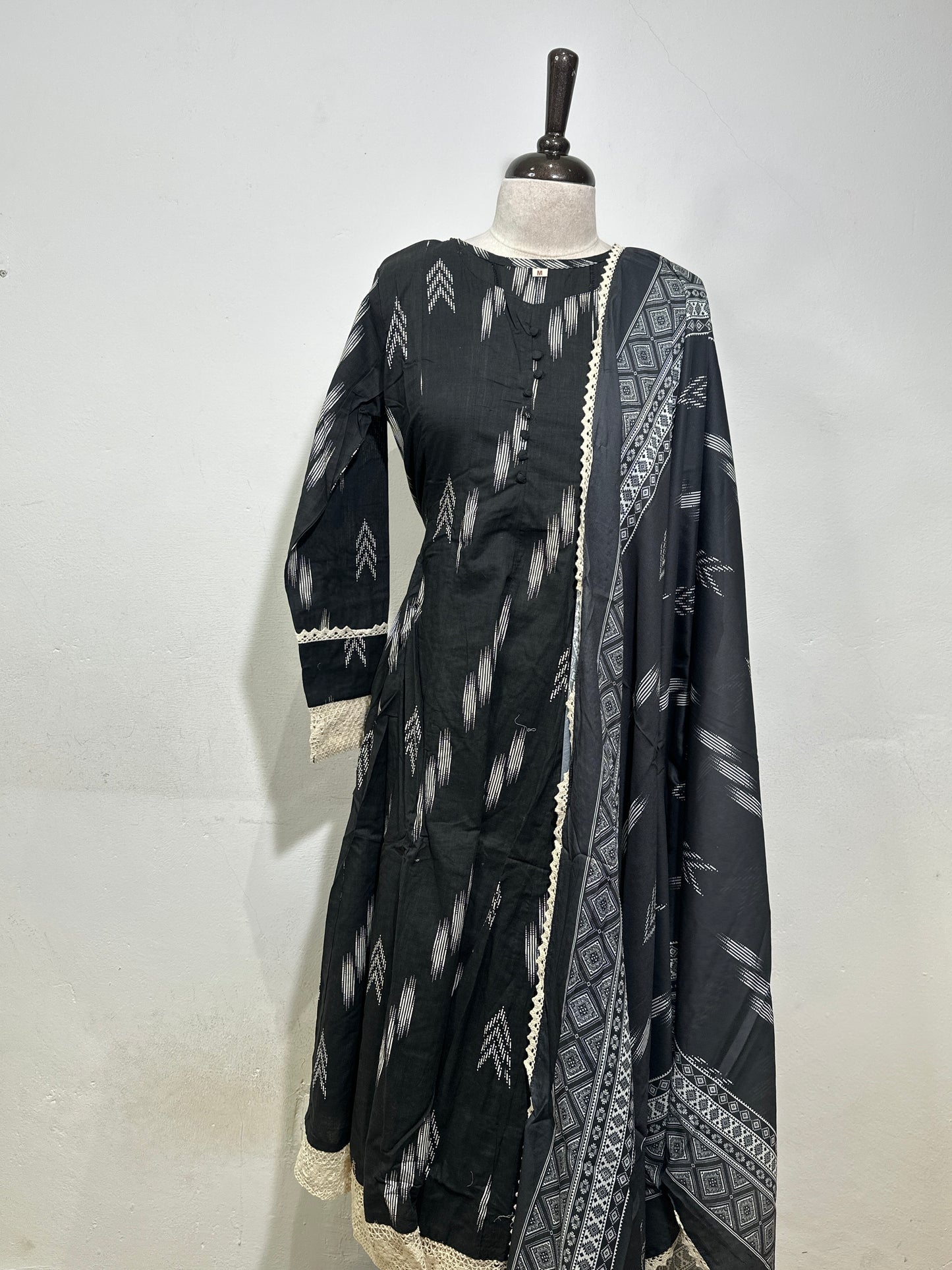 OFFER SALES TOP AND  BOTTOM  -  IHA 34353