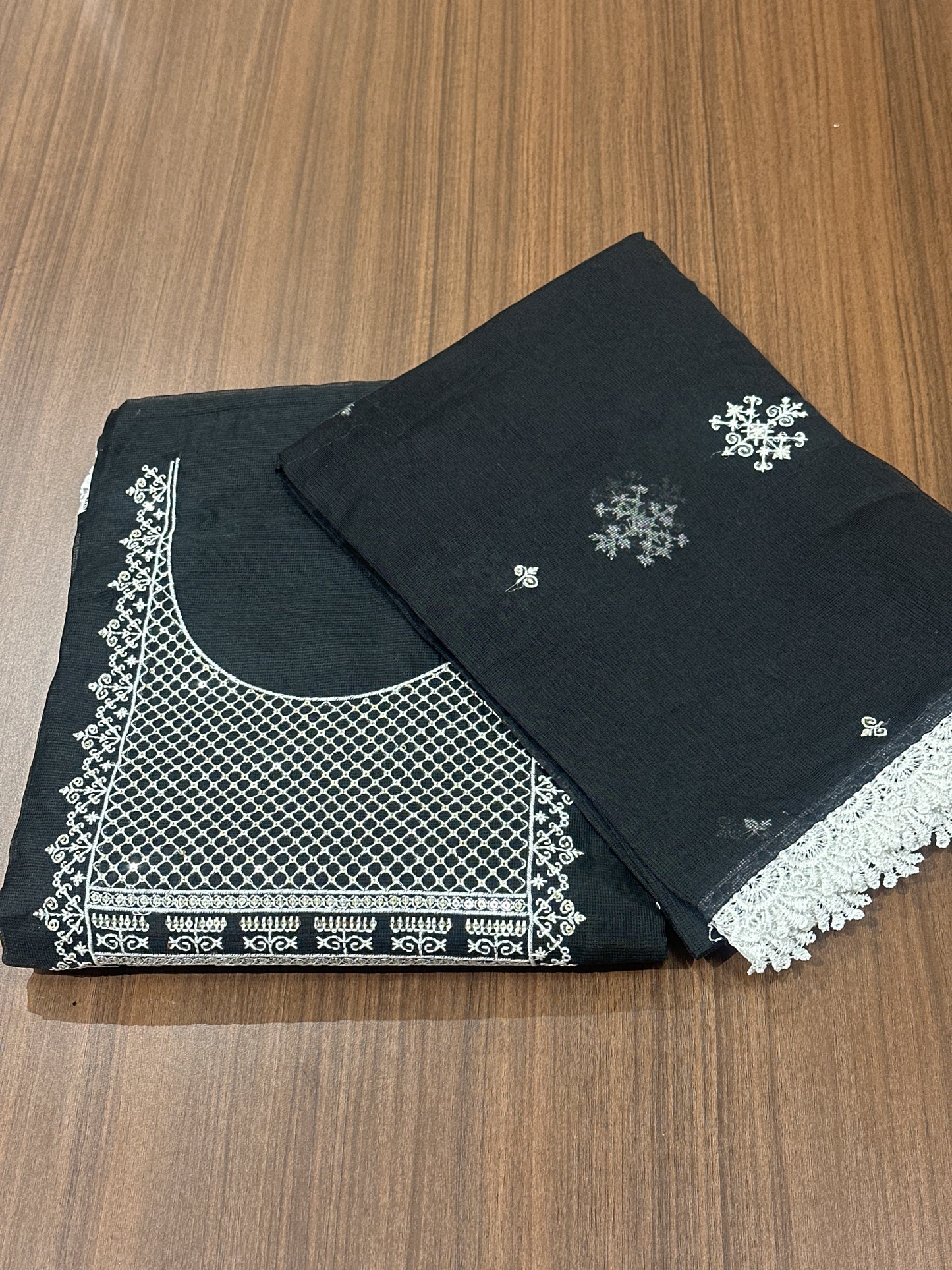 OFFER SALES UNSTITCHED SALWAR SUITS -  IHA 33752