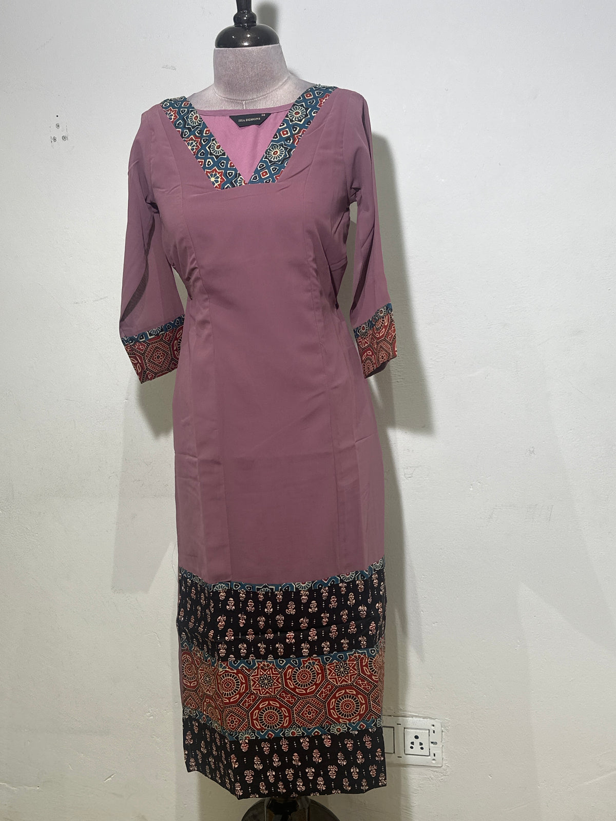 OFFER SALES TOP'S -  IHA 35977