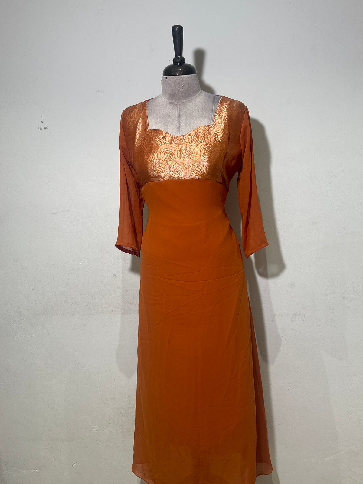OFFER SALES TOP'S -  IHA 35796