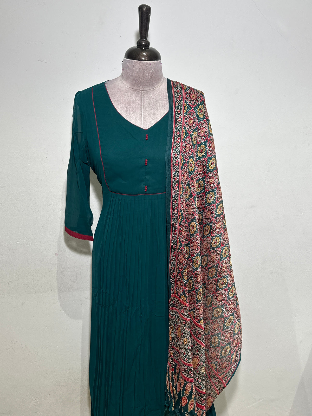 OFFER SALES TOP'S -  IHA 35971