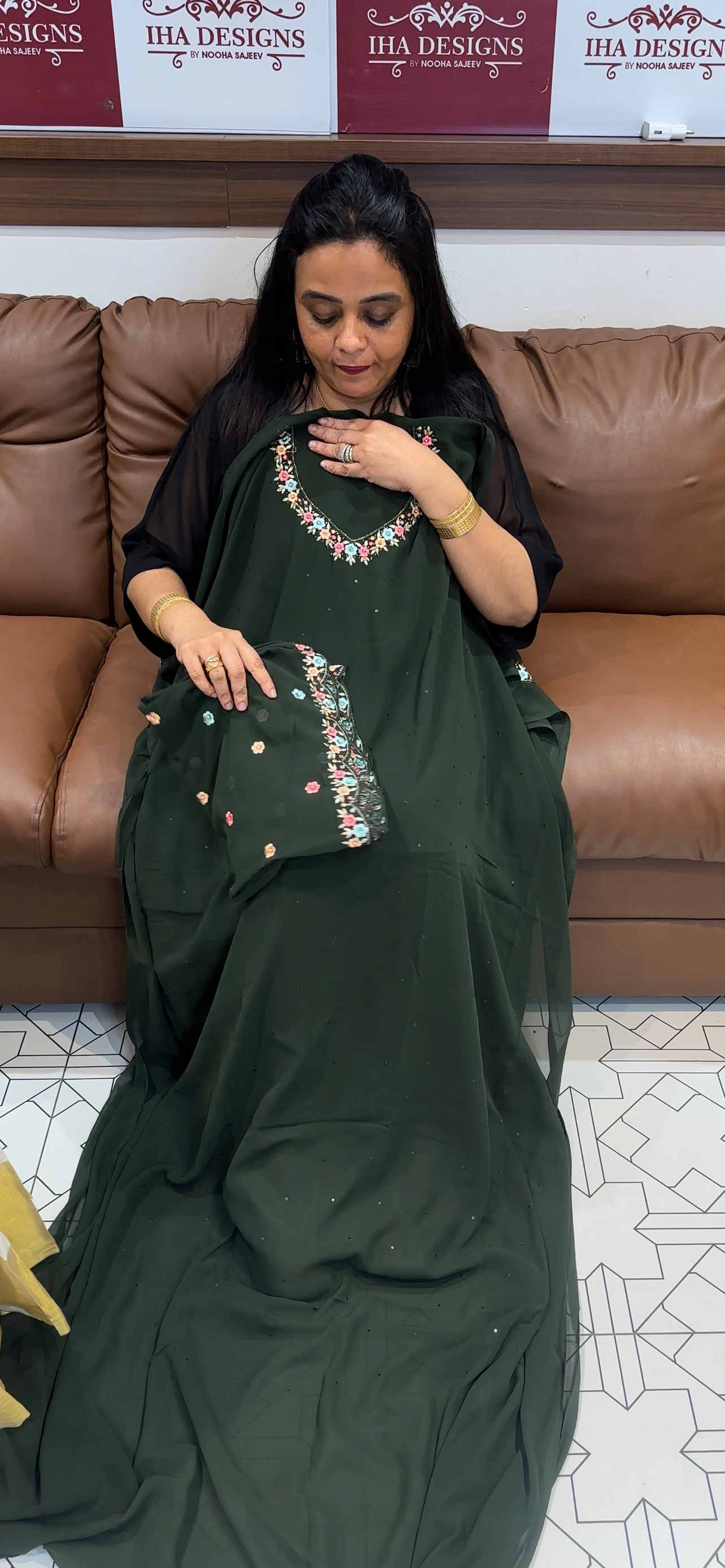 OFFER SALES UNSTITCHED SALWAR SUITS - IHA 34985