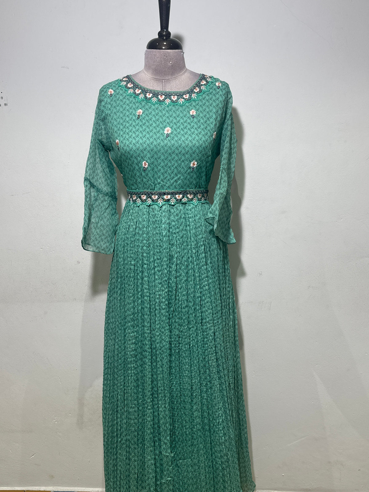 OFFER SALES TOP'S -  IHA 35950