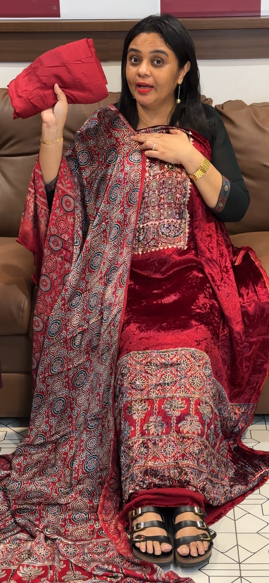 VISCOSE VELVET UNSTITCHED SALWAR SUITS - IHA 35513
