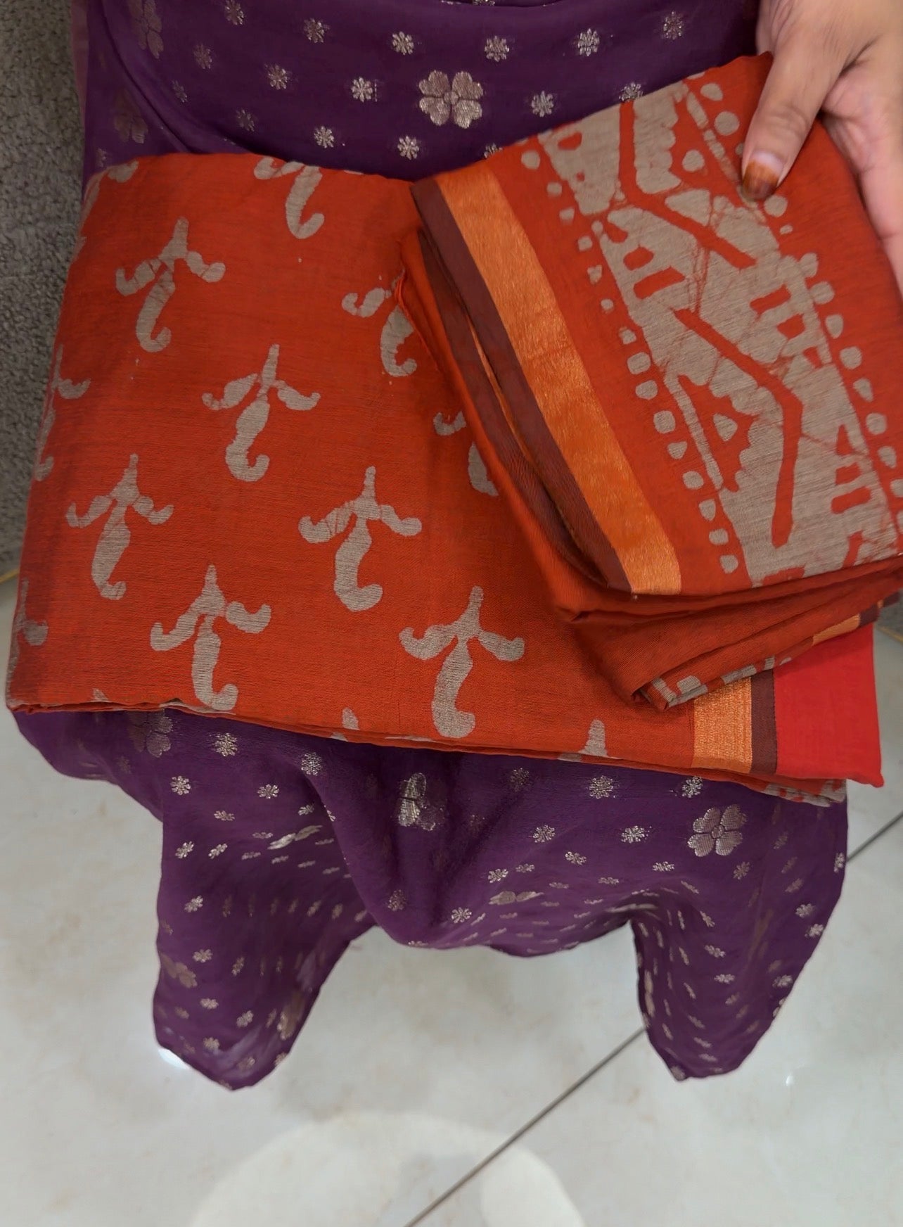 BATIK PRINTED UNSTITCHED SALWAR SUITS - IHA 32858