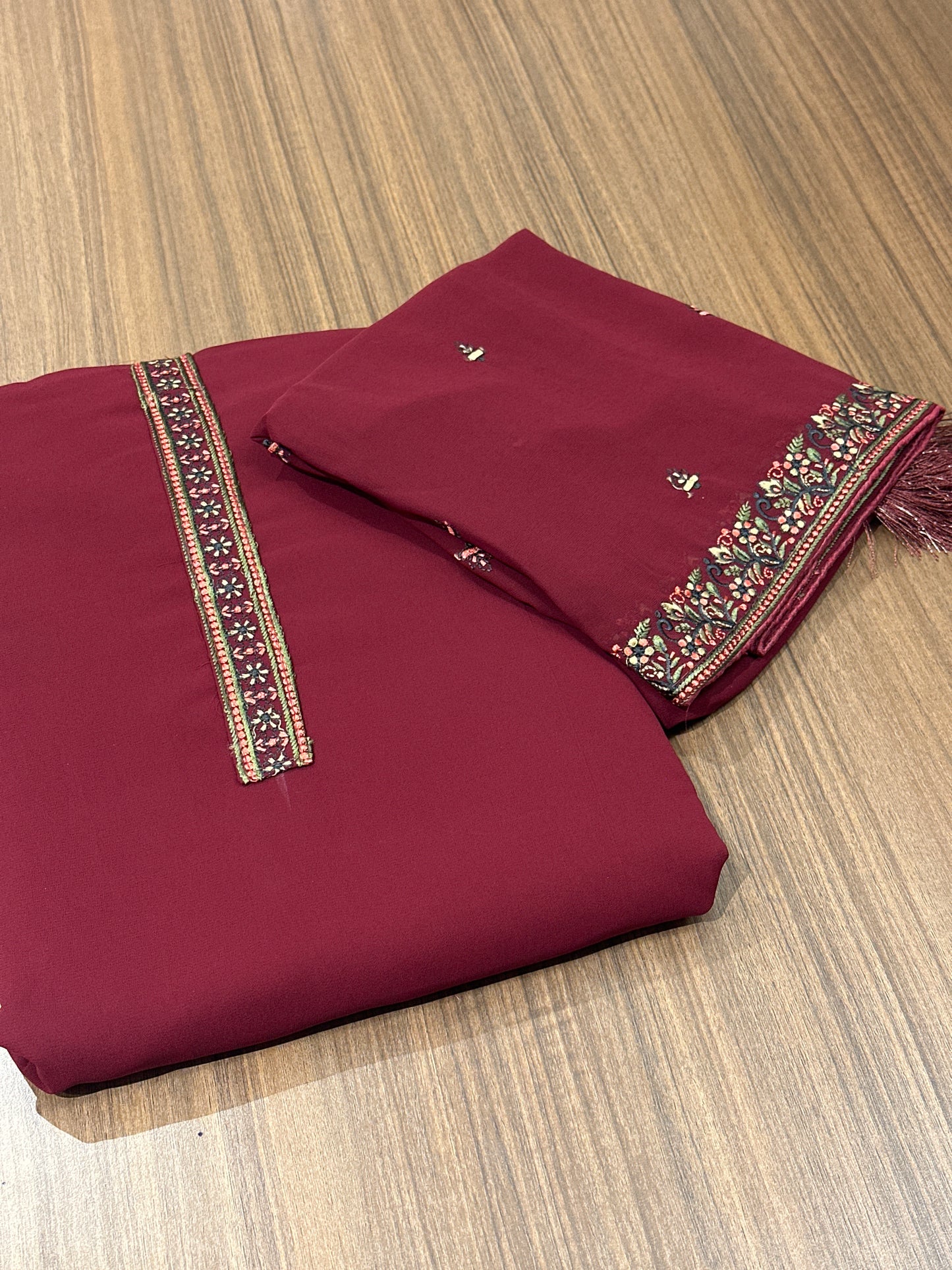 OFFER SALES UNSTITCHED SALWAR SUITS -  IHA 33824