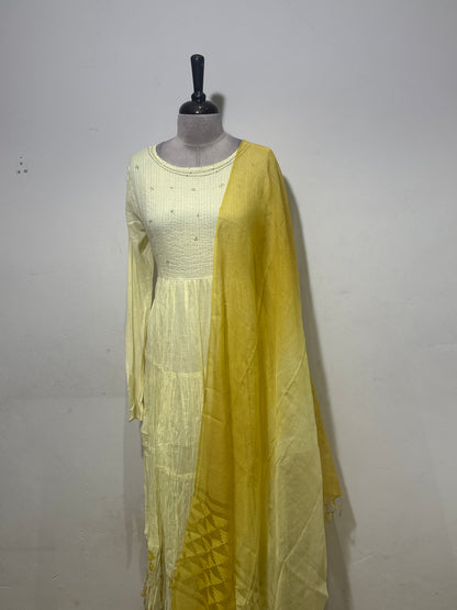 OFFER SALES TOP'S -  IHA 35712