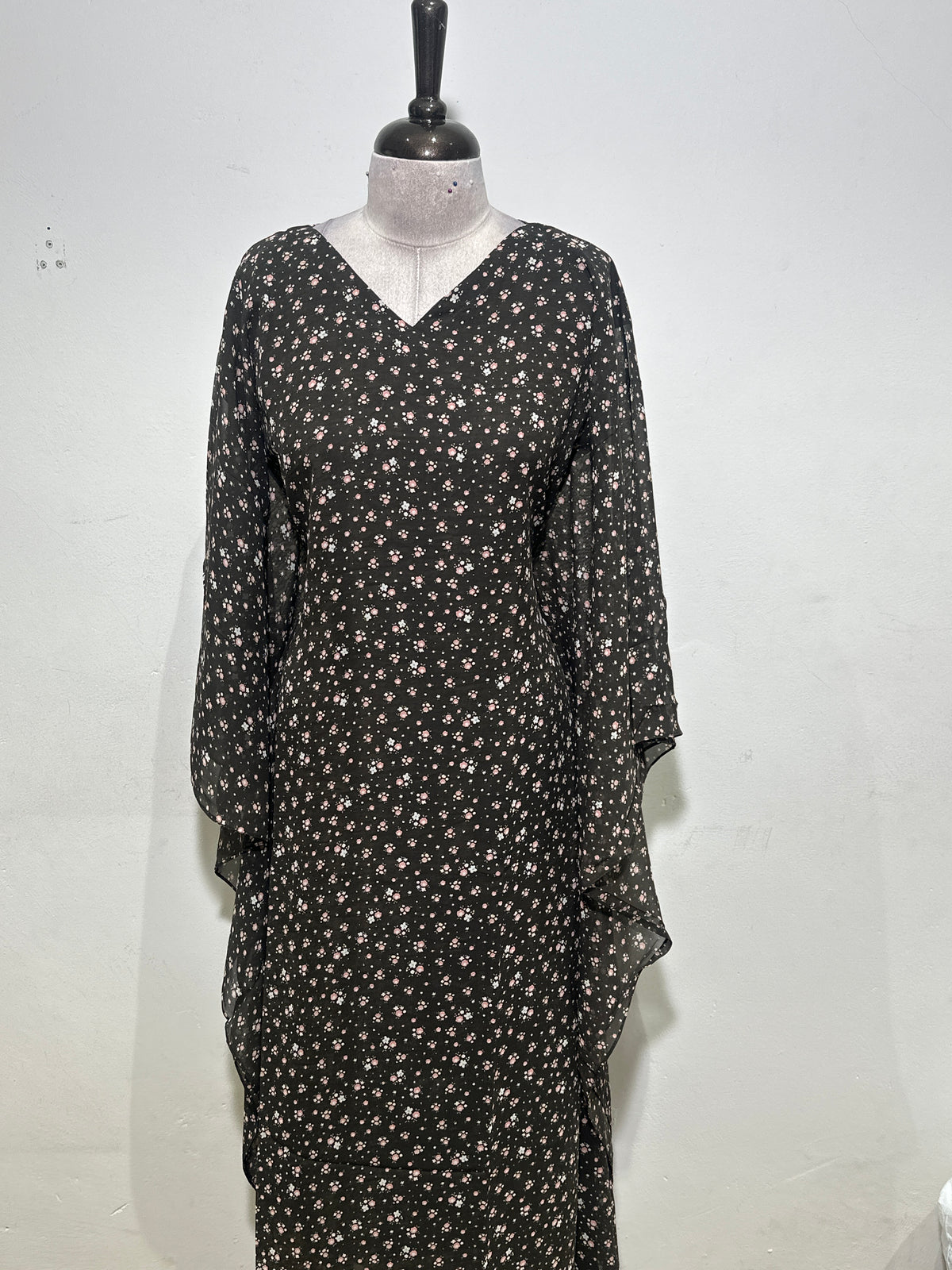 OFFER SALES TOP'S -  IHA 35680