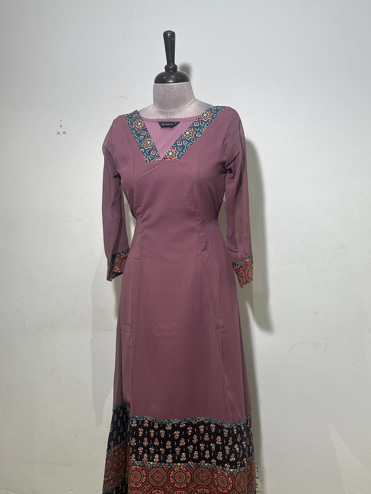 OFFER SALES TOP'S -  IHA 35977