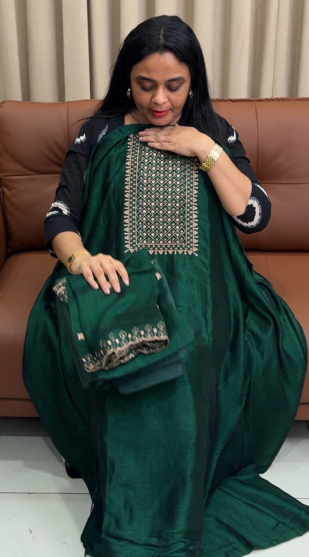 OFFER SALES UNSTITCHED SALWAR SUITS - IHA 35390