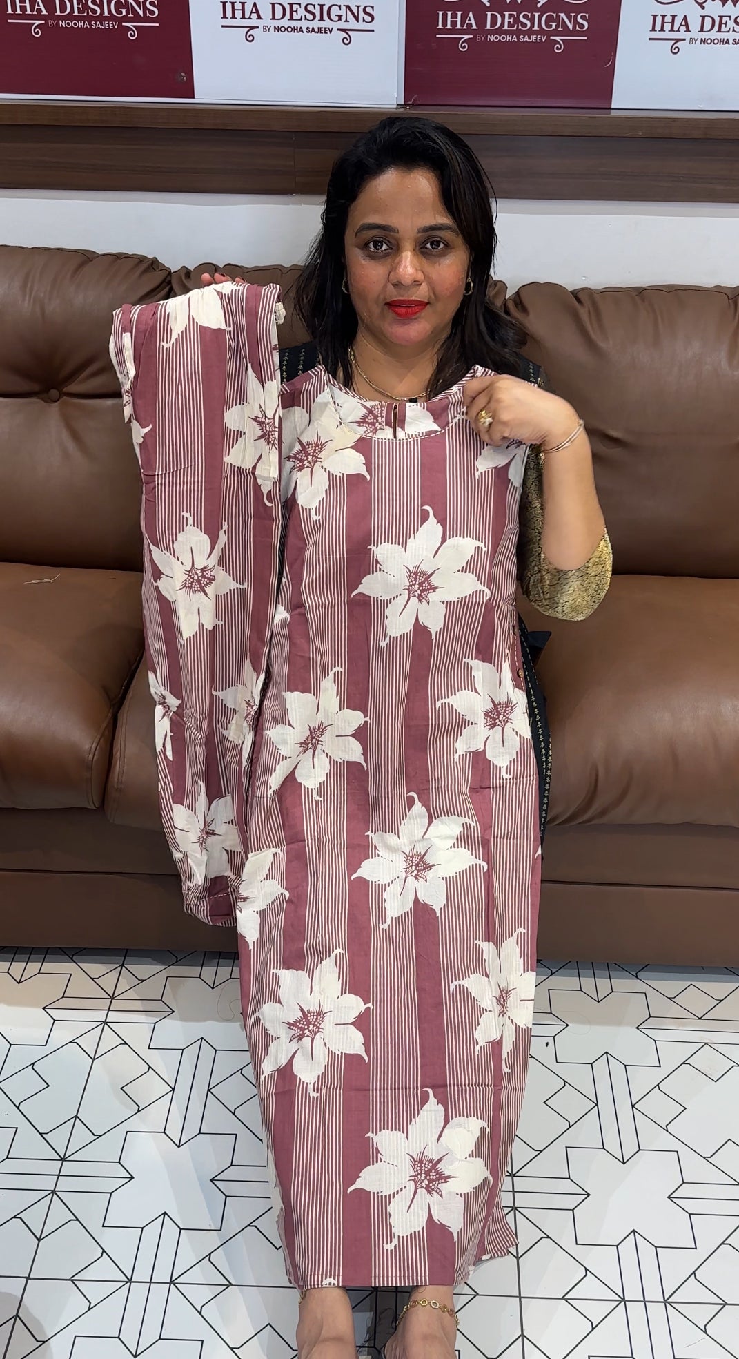 COTTON TOP, AND BOTTOM - IHA 25532