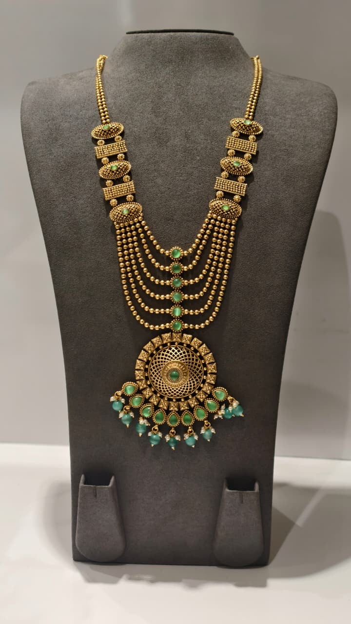 DESIGNER NECKLACE SETS - IHA 35831