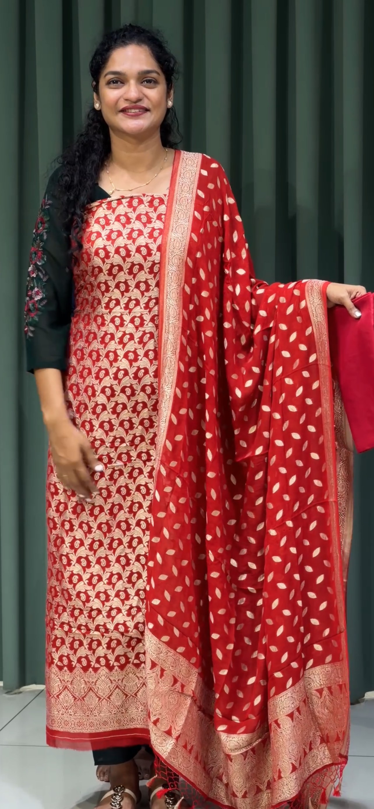 SEMI BANARASI UNSTITRCHED SALWAR SUITS - IHA 33183