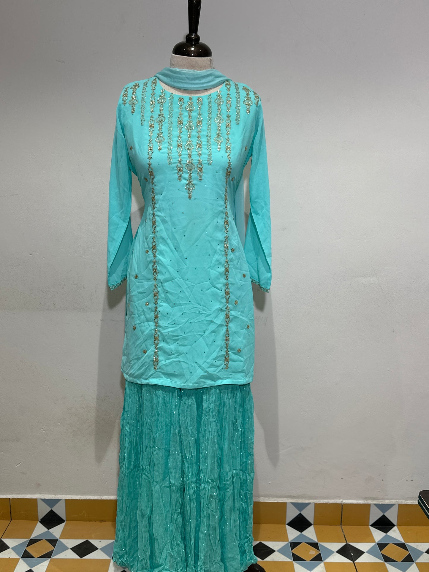 OFFER SALES TOP AND  BOTTOM  -  IHA 34290