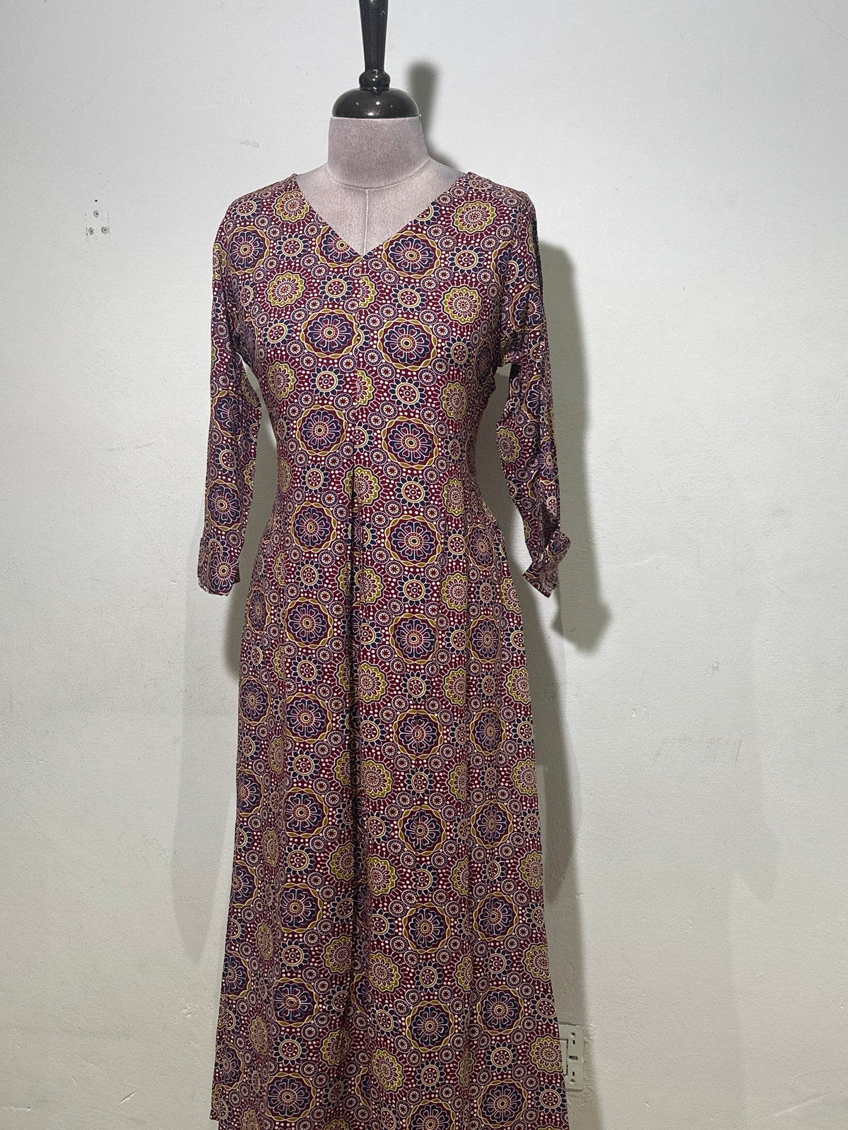 OFFER SALES TOP AND  BOTTOM  -  IHA 35975