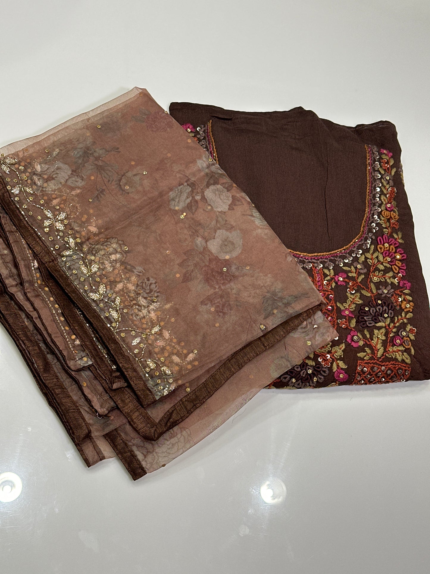 OFFER SALES UNSTITCHED SALWAR SUITS -  IHA 33518