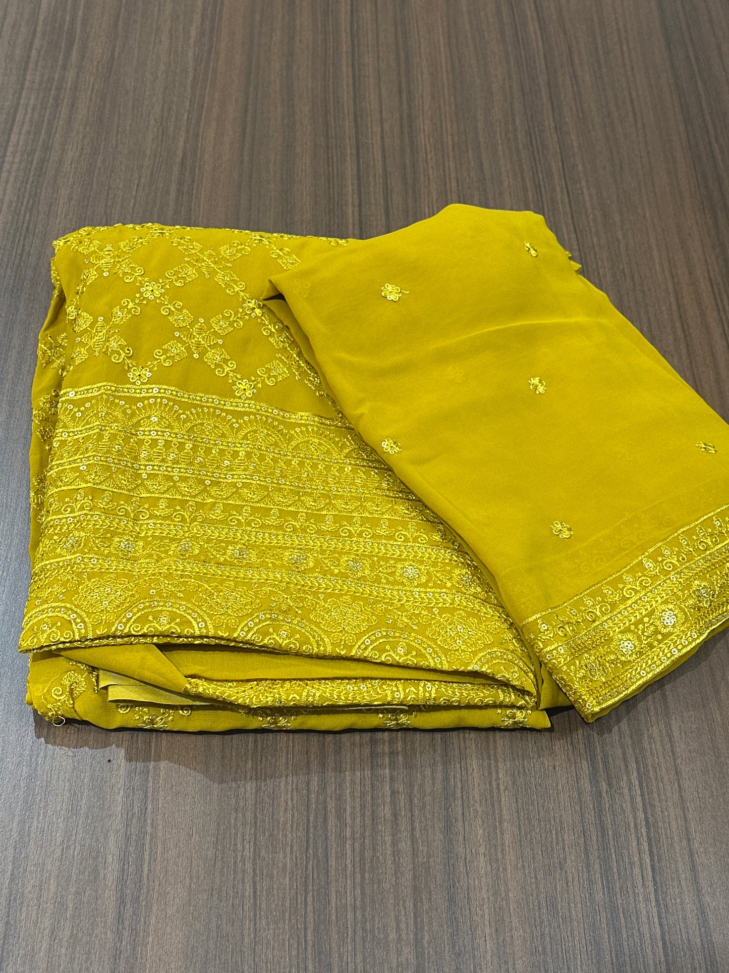 OFFER SALES UNSTITCHED SALWAR SUITS -  IHA 33901