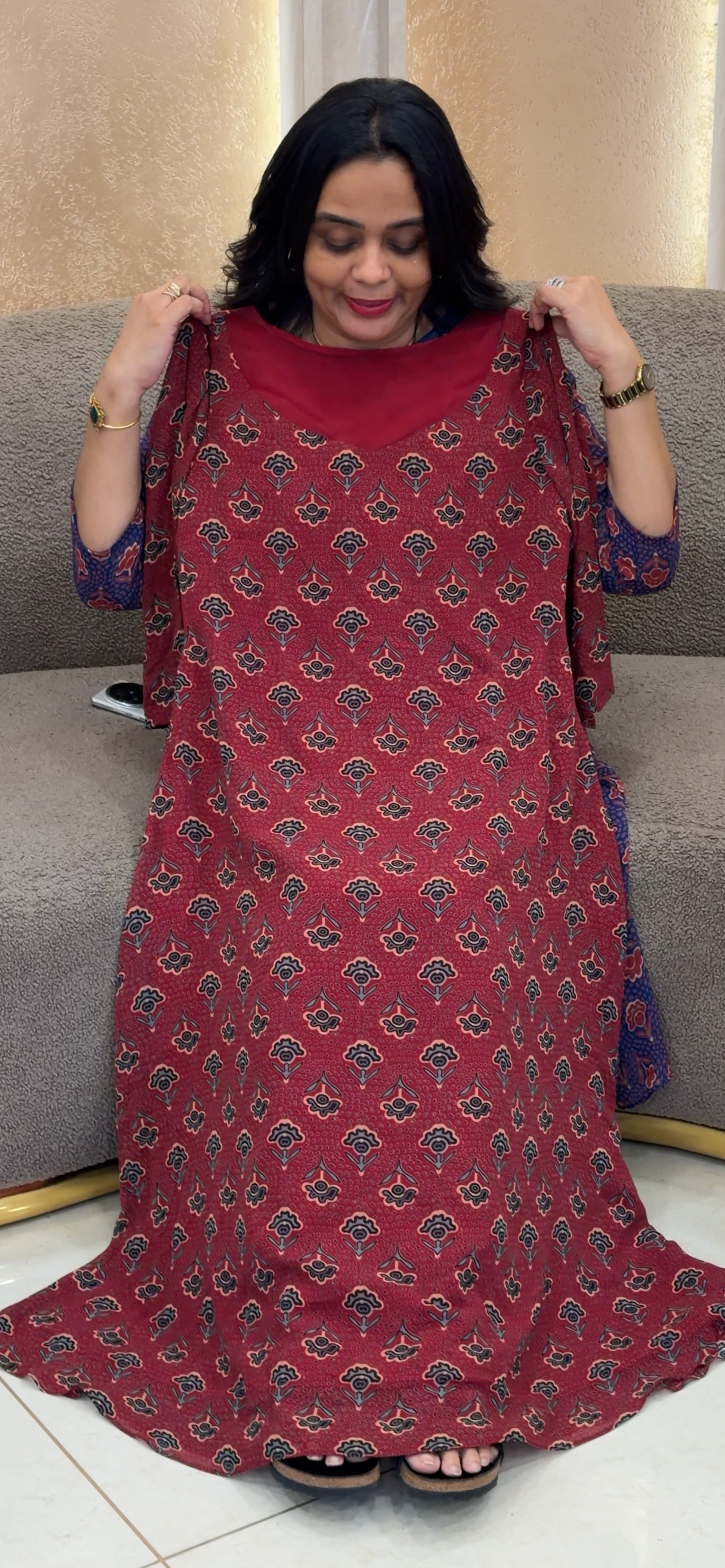 IHA'S IN-HOUSE PRINTED ALINE TOPS - IHA 35173