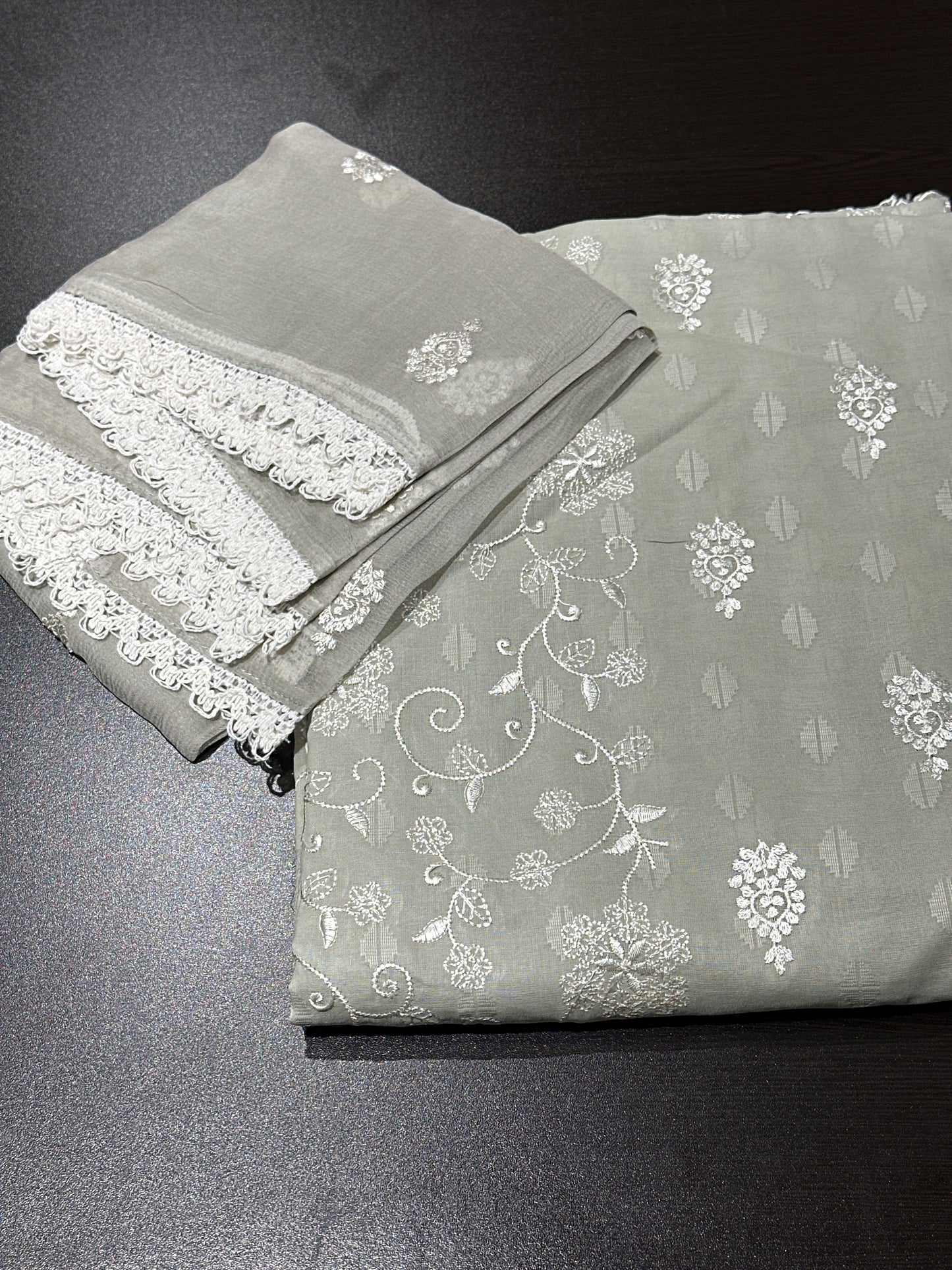 OFFER SALES UNSTITCHED SALWAR SUITS -  IHA 34220