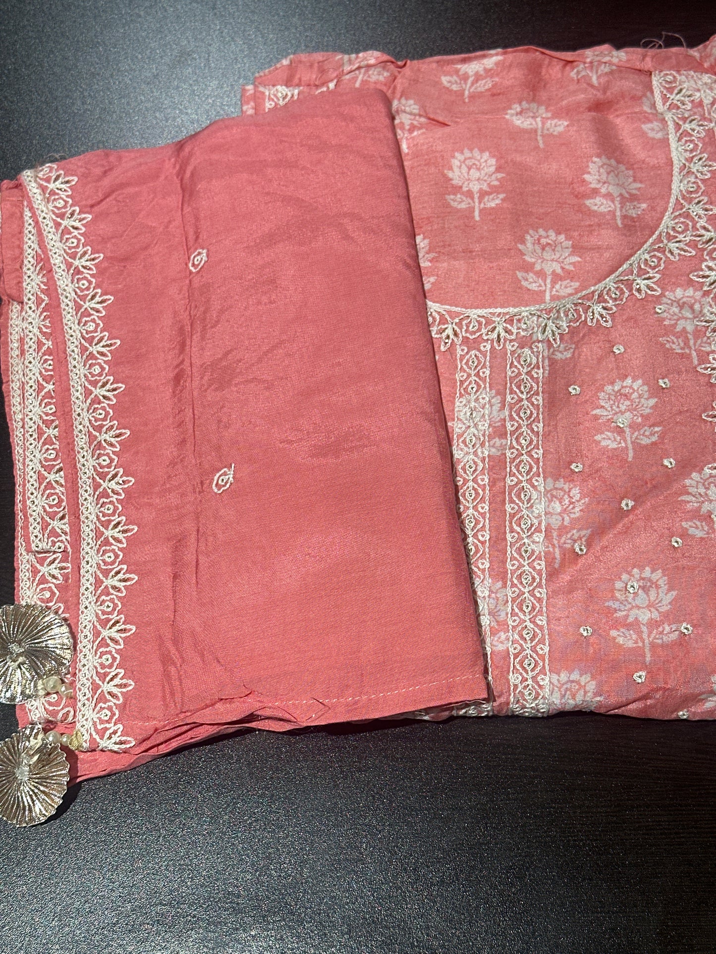 OFFER SALES UNSTITCHED SALWAR SUITS -  IHA 34146
