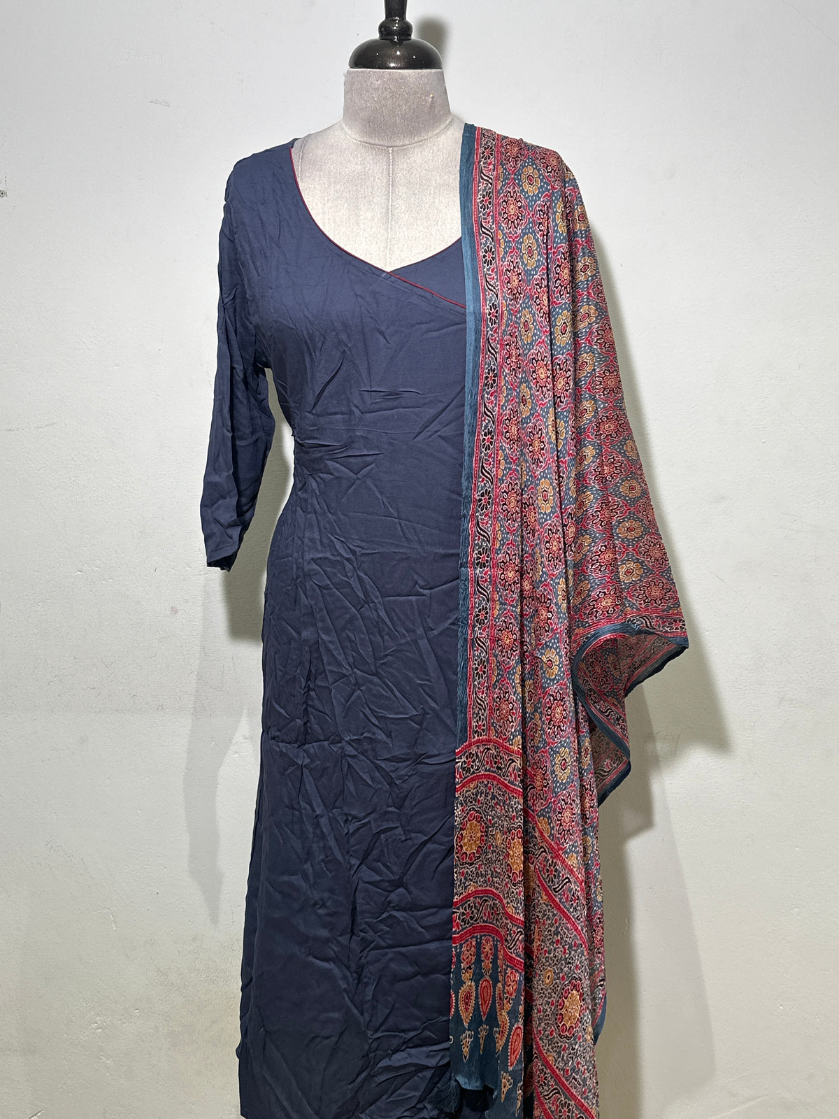 OFFER SALES TOP'S -  IHA 35651