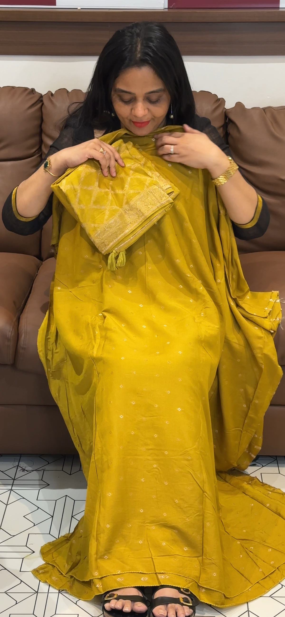 OFFER SALES UNSTITCHED SALWAR SUITS - IHA 35480