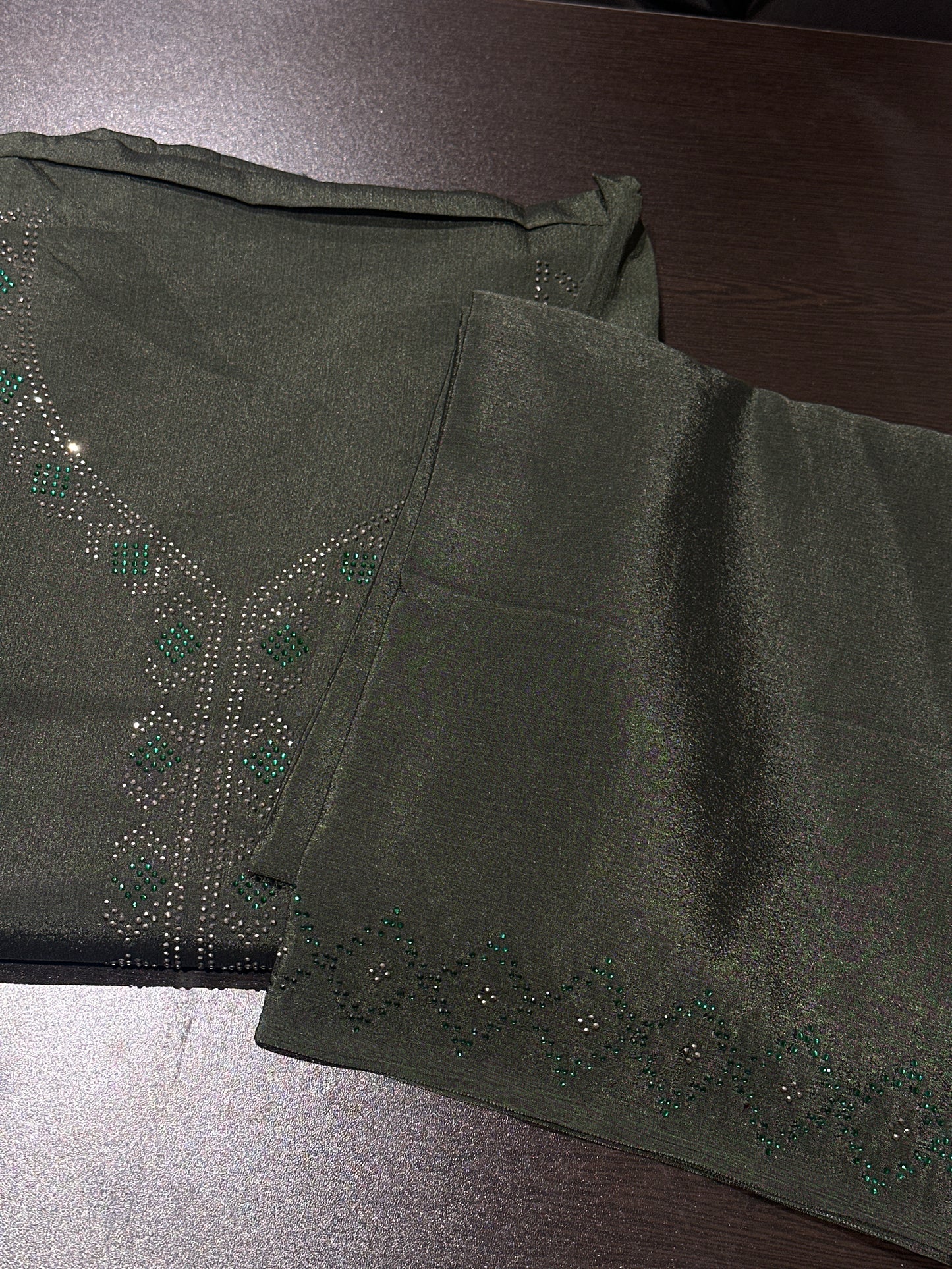 OFFER SALES UNSTITCHED SALWAR SUITS -  IHA 34093