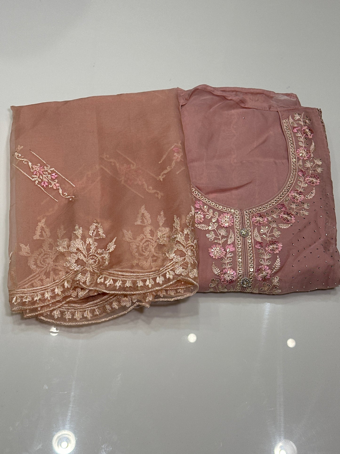 OFFER SALES UNSTITCHED SALWAR SUITS -  IHA 33518