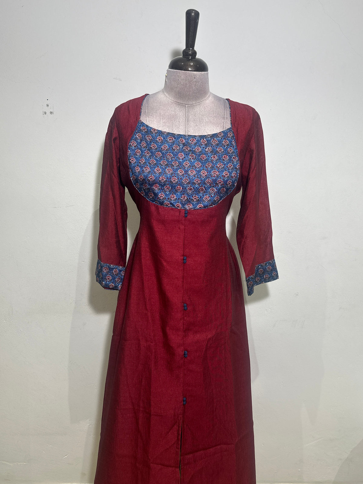 OFFER SALES TOP'S -  IHA 35977