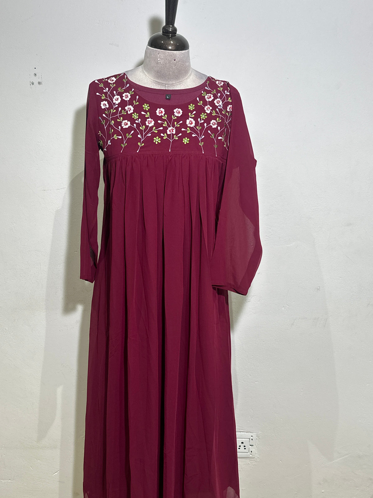 OFFER SALES TOP'S -  IHA 35680