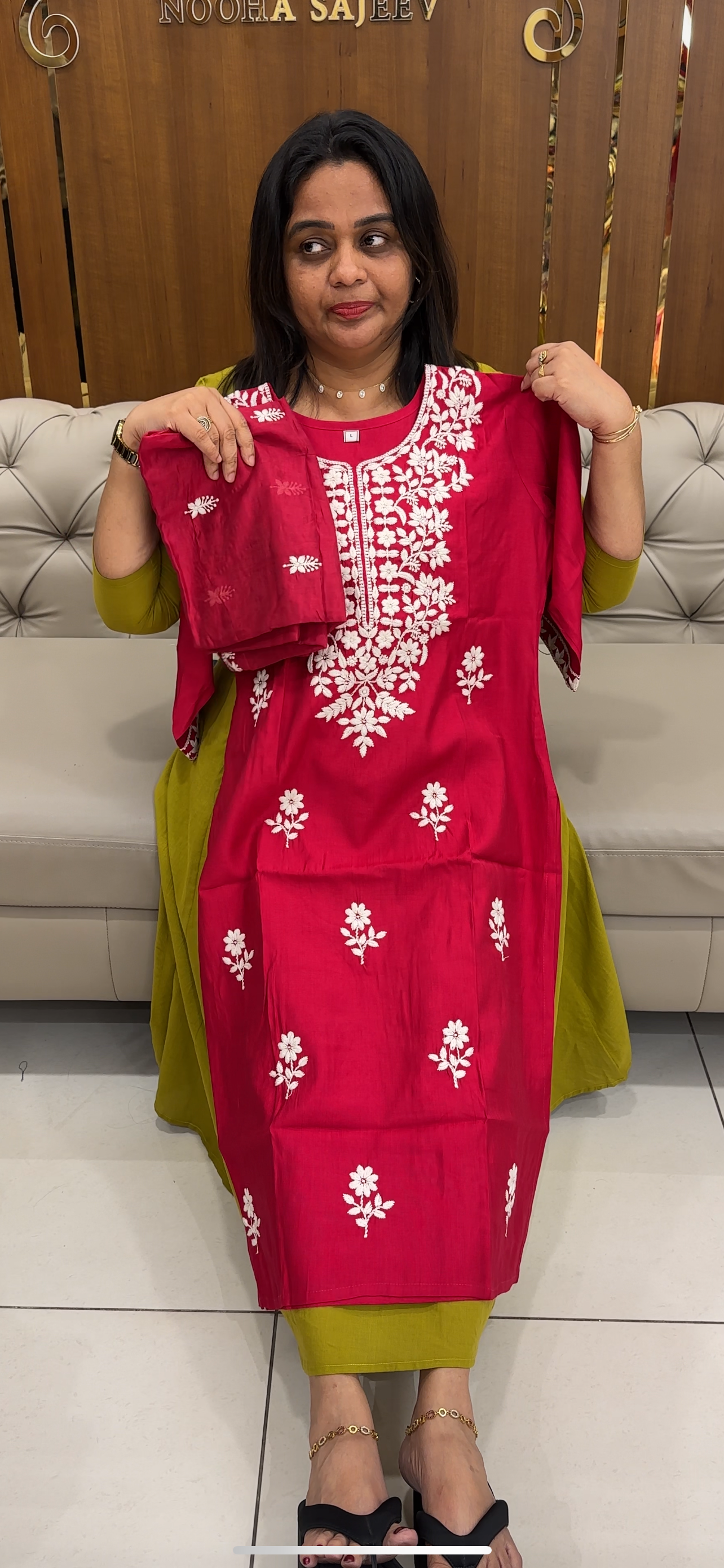 READY TO WEAR COLLECTIONS - IHA 29177