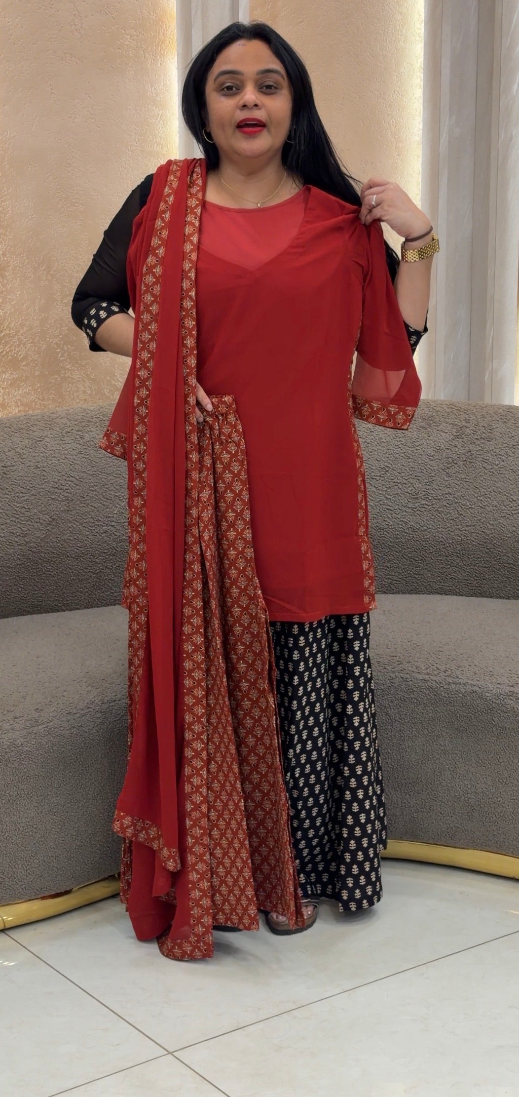 IHA'S IN-HOUSE SHORT TOP BOTTOM AND DUPATTA - IHA 35924