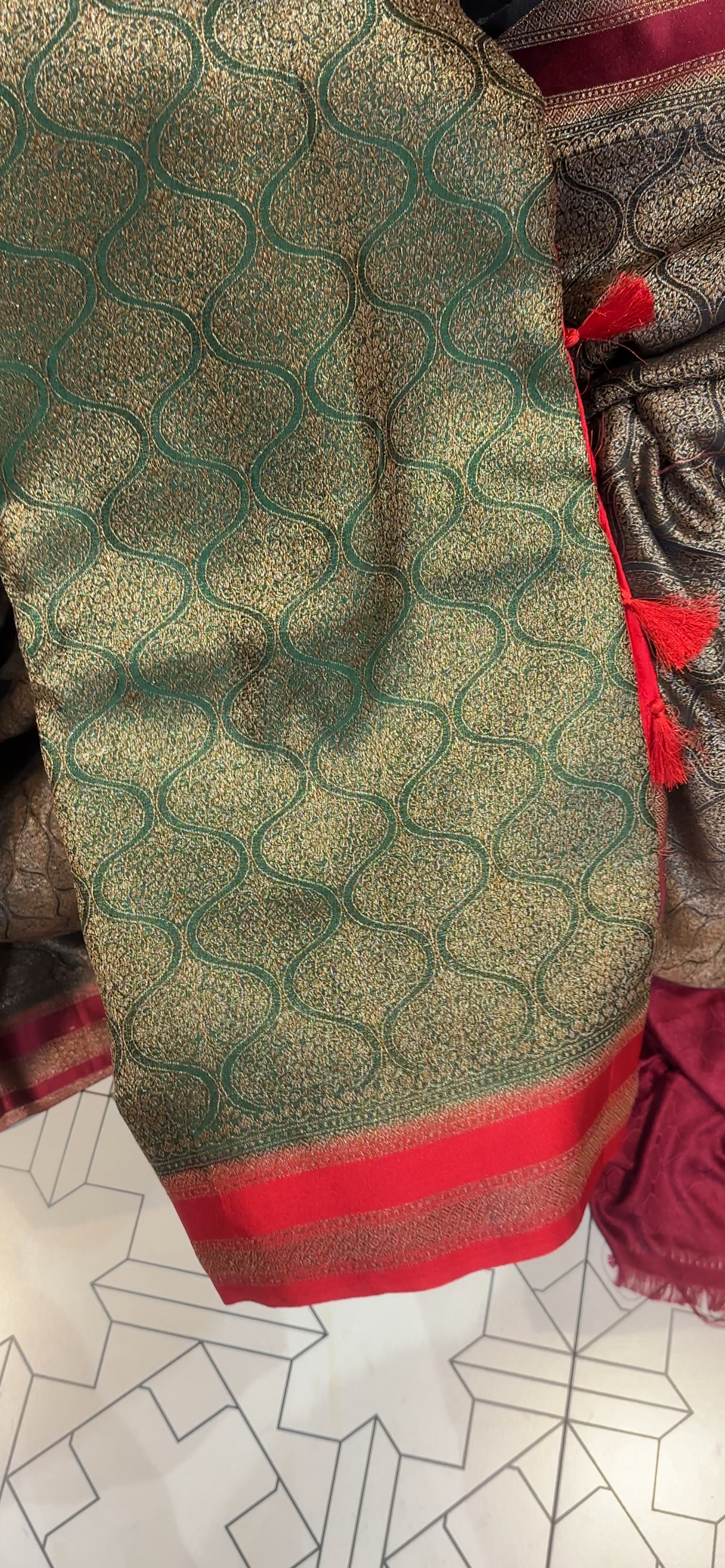 KATAN BANARASI SAREES - IHA 35062