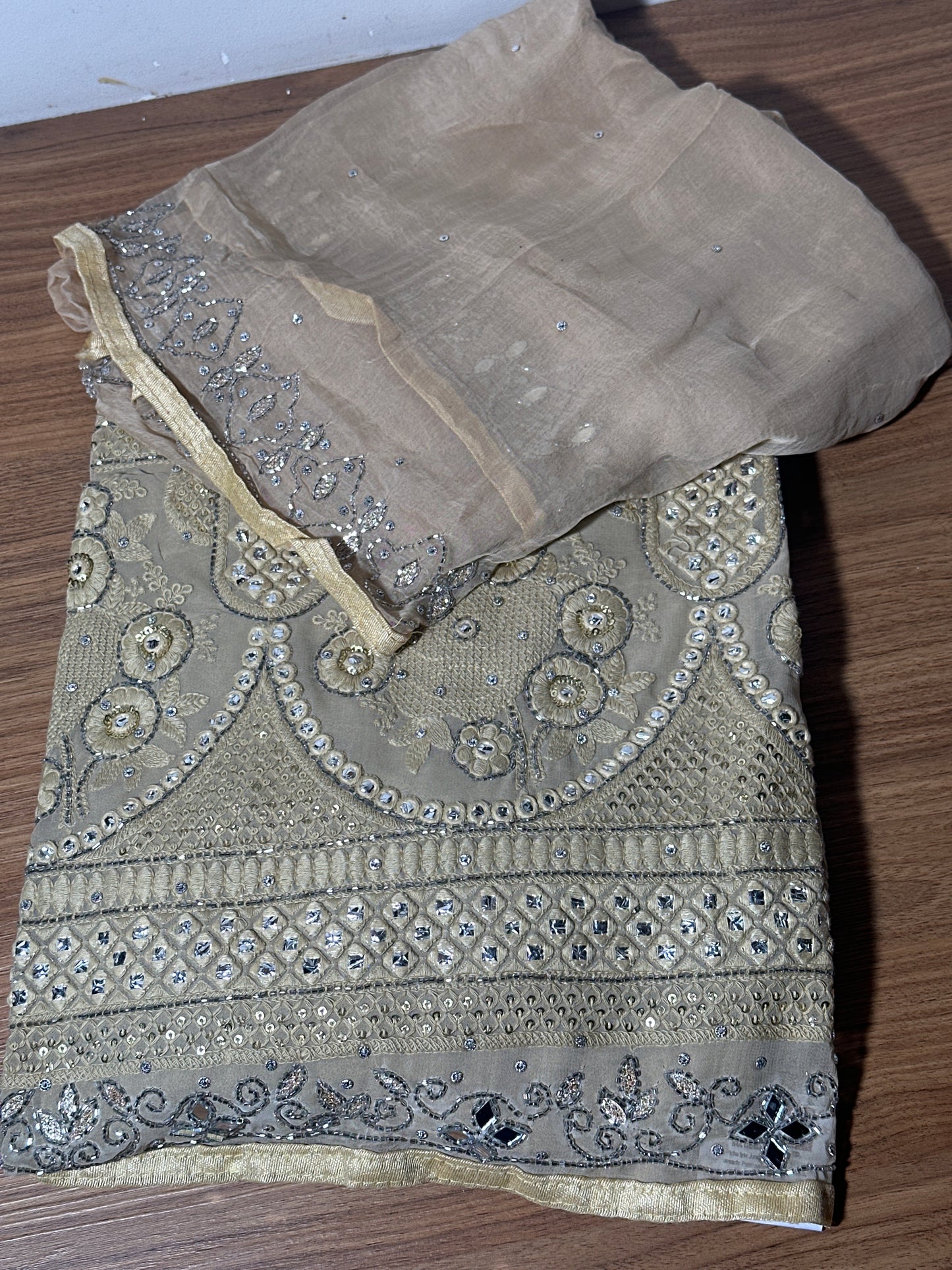 OFFER SALES UNSTITCHED SALWAR SUITS -  IHA 33613