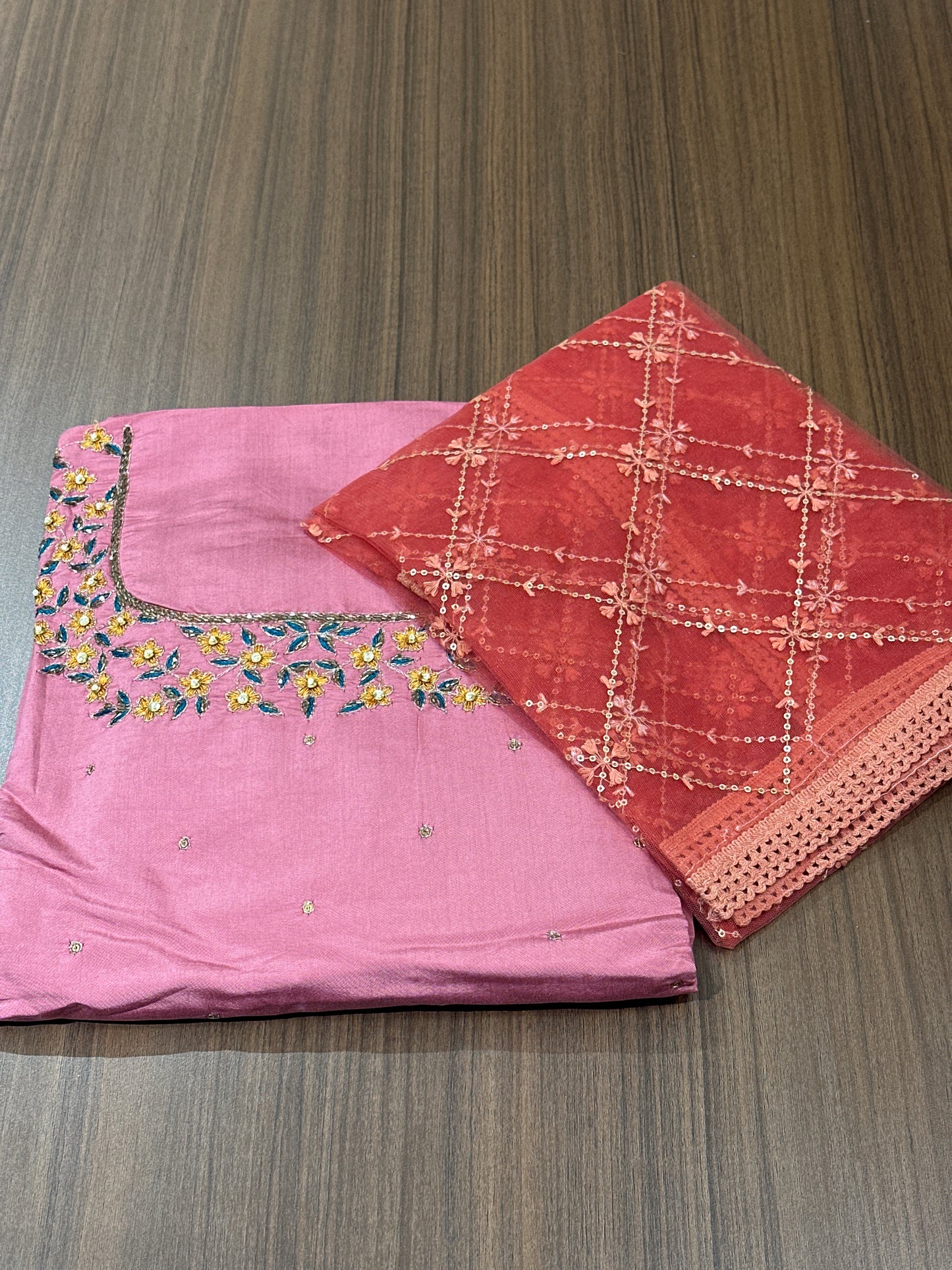 OFFER SALES UNSTITCHED SALWAR SUITS -  IHA 33736