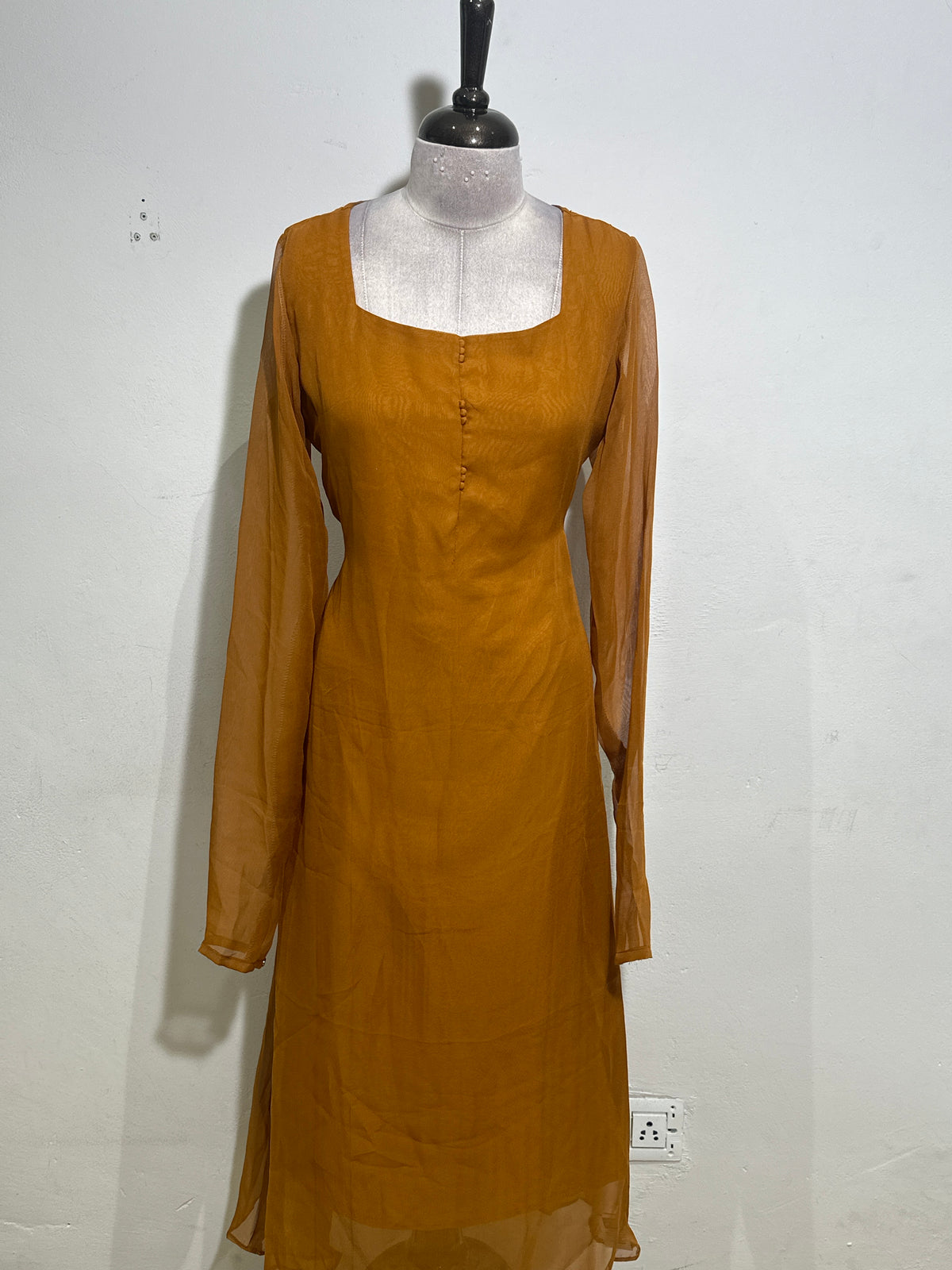 OFFER SALES TOP'S -  IHA 35680