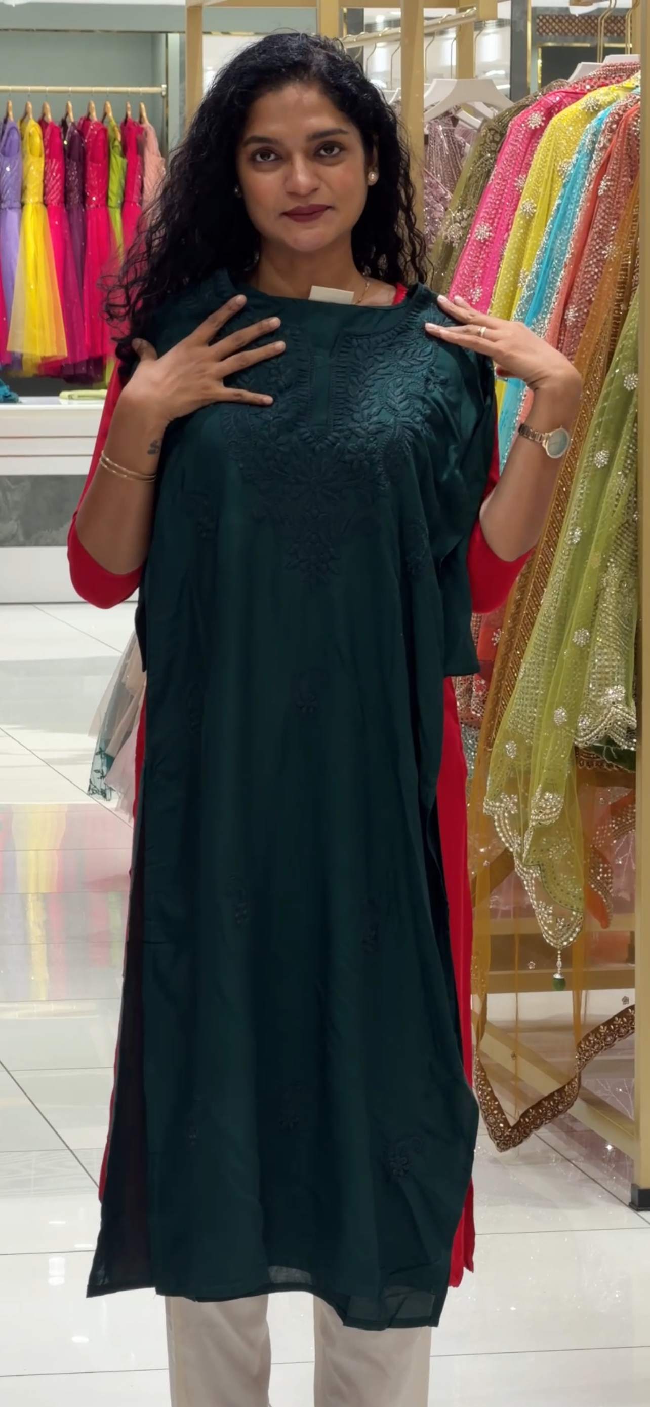 CHIKANKARI LONG TOPS - IHA 34164