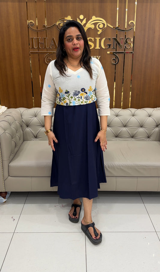 IHA'S IN-HOUSE GEOEGETTE ALINE TOP - IHA 25923