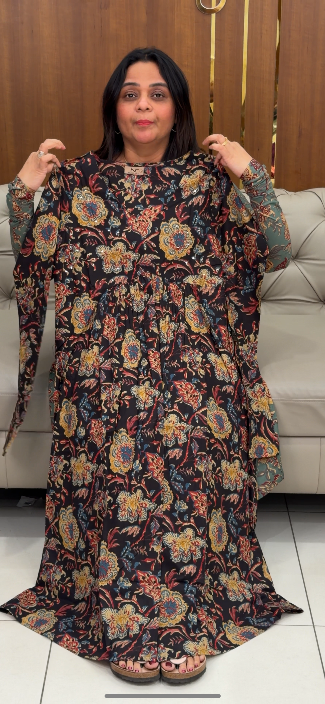 PRINTED ALIYA CUT TOPS - IHA 29268