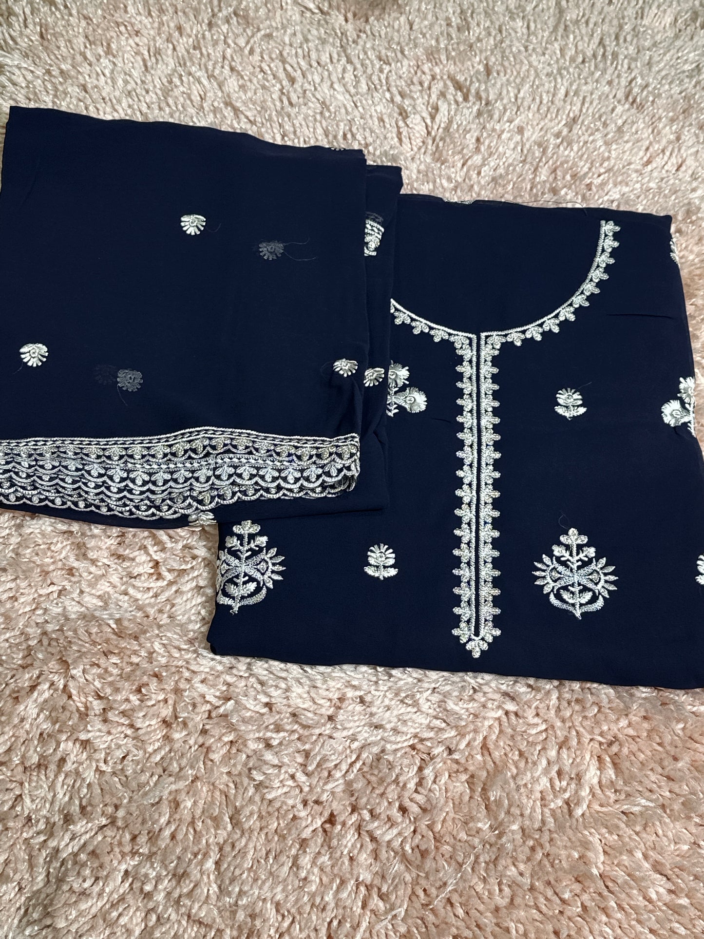 OFFER SALES UNSTITCHED SALWAR SUITS -  IHA 35192