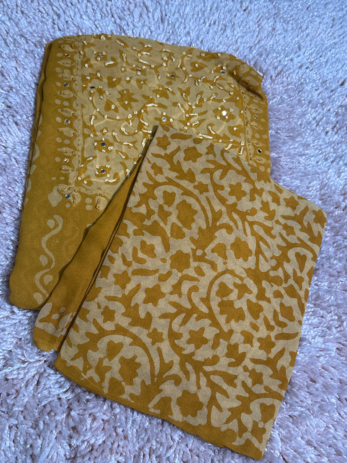 OFFER SALES UNSTITCHED SALWAR SUITS -  IHA 35192